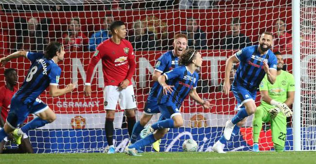  拜仁青训小将绝杀助球队险胜狼堡  